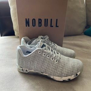 Arctic gray canvas trainer.